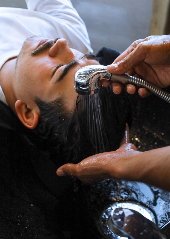 mens haircut in canggu bali